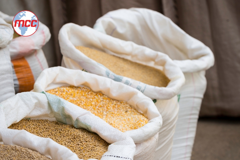 Kinh Doanh Thức Ăn Chăn Nuôi